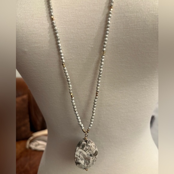 Multicolor Necklace Set - Picture 7 of 7